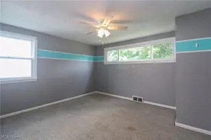 1307 Humbolt Ave, Youngstown, OH 44502 - Photo 15