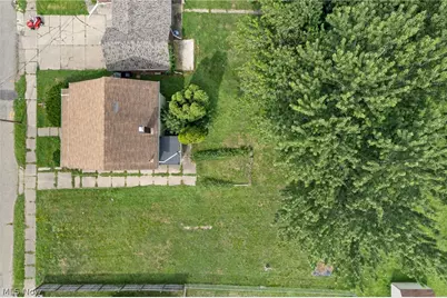 2203 5th Street NE, Canton, OH 44704 - Photo 33
