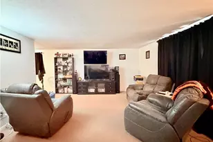 805 4th St, Belpre, OH 45714 - Photo 5