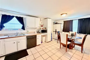 805 4th St, Belpre, OH 45714 - Photo 3