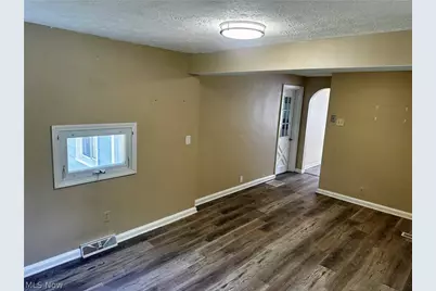 2229 39th Street NW, Canton, OH 44709 - Photo 15