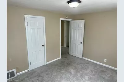 2229 39th Street NW, Canton, OH 44709 - Photo 17