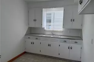 2119 Warren Rd, Oakwood, OH 44107 - Photo 3