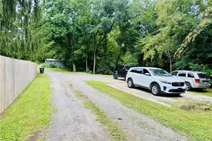 137 Penfield Rd, Wintersville, OH 43953 - Photo 5