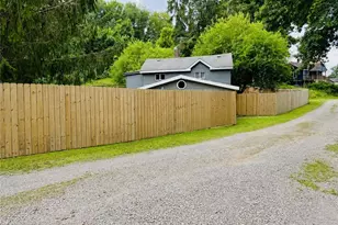 137 Penfield Rd, Wintersville, OH 43953 - Photo 3