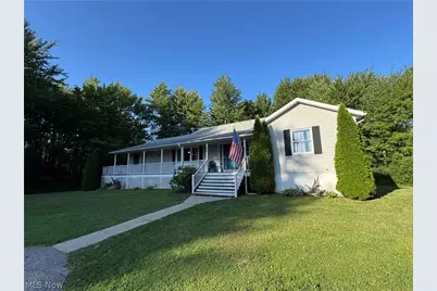 1696 Concord Court, Roaming Shores, OH 44084 - Photo 3