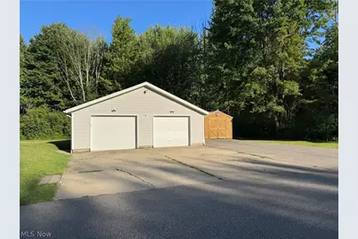 1696 Concord Court, Roaming Shores, OH 44084 - Photo 9