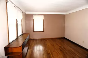 3938 E 364th St, Willoughby, OH 44094 - Photo 7