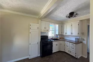 2311 Maple Ave NE, Canton, OH 44714 - Photo 13