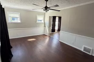 2311 Maple Ave NE, Canton, OH 44714 - Photo 9