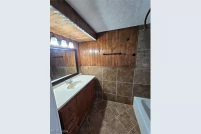 2311 Maple Avenue NE, Canton, OH 44714 - Photo 19
