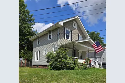 2311 Maple Avenue NE, Canton, OH 44714 - Photo 3