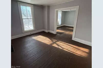 121 Neufer Court, Elyria, OH 44035 - Photo 5