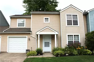 7260 Somerset Ct, Northfield, OH 44067 - Photo 1