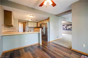 78 Portside Cir, Green, OH 44319 - Photo 9