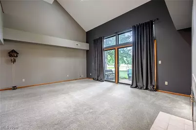 78 Portside Circle, Green, OH 44319 - Photo 5