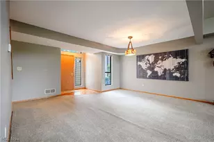78 Portside Cir, Green, OH 44319 - Photo 7