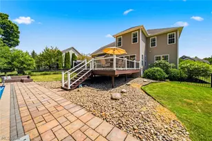 12335 Summerwood Dr, Concord Twp, OH 44077 - Photo 37