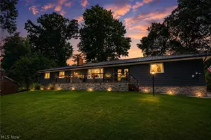 727 Sleepy Hollow Dr, Uniontown, OH 44685 - Photo 43