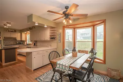 727 Sleepy Hollow Drive, Uniontown, OH 44685 - Photo 19