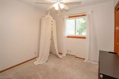 727 Sleepy Hollow Drive, Uniontown, OH 44685 - Photo 27