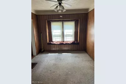 594 E 107th Street, Loveland, OH 44108 - Photo 15