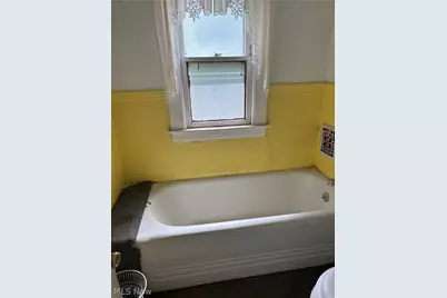 594 E 107th Street, Loveland, OH 44108 - Photo 19
