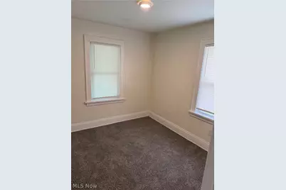 1054 Winton Avenue, Akron, OH 44320 - Photo 9