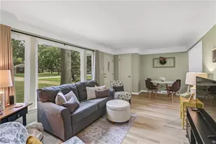 37636 Lake Dr, Avon, OH 44011 - Photo 3
