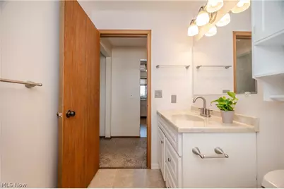 7357 Eisenhower Drive #6, Boardman, OH 44512 - Photo 17