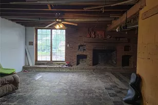 45 Columbine Ave, Akron, OH 44312 - Photo 23