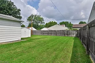 604 Cornell Ave, Elyria, OH 44035 - Photo 37