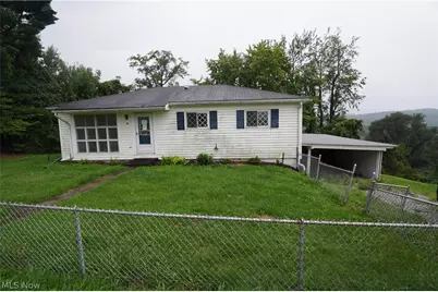 19 Hillcrest Drive, Martins Ferry, OH 43935 - Photo 1