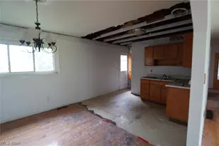 19 Hillcrest Dr, Martins Ferry, OH 43935 - Photo 17