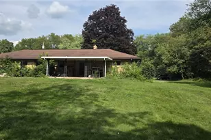 16777 Valley Dr, East Liverpool, OH 43920 - Photo 11