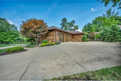 3909 Weymouth Woods Drive, Medina, OH 44256 - Photo 3
