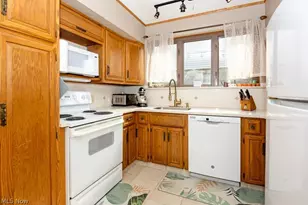 334 Stevens Ave, Wooster, OH 44691 - Photo 5