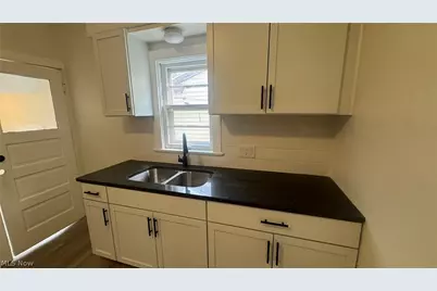 3449 W 54th Street, Loveland, OH 44102 - Photo 5