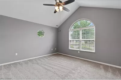 1365 Laurenbrook Lane NE, Massillon, OH 44646 - Photo 17