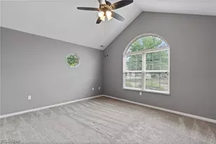 1365 Laurenbrook Ln NE, Massillon, OH 44646 - Photo 17