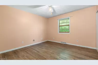 320 Homestead Drive, New Concord, OH 43762 - Photo 19