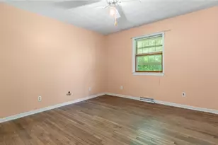 320 Homestead Dr, New Concord, OH 43762 - Photo 19