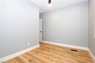 424 S Main St, Orrville, OH 44667 - Photo 17