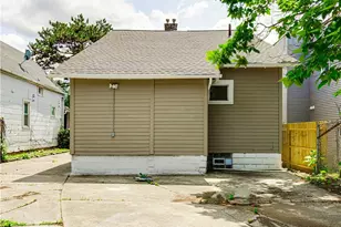 12407 Farringdon Ave, Loveland, OH 44105 - Photo 3