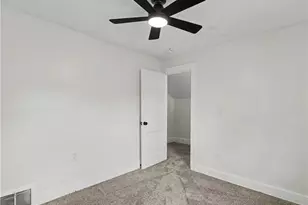 12407 Farringdon Ave, Loveland, OH 44105 - Photo 23