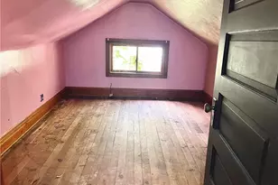228 E Main St, Freeport, OH 43973 - Photo 23