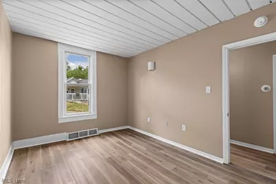 118 Spring Avenue, Mingo Junction, OH 43938 - Photo 7