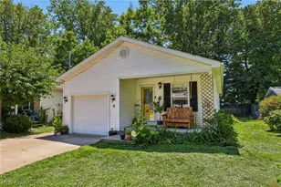 8 Oakwood Blvd, Painesville Twp, OH 44077 - Photo 3