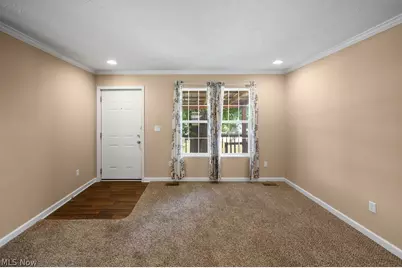 36185 State Route 7, Newport, OH 45768 - Photo 9
