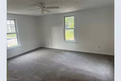163 19th Street NW, Barberton, OH 44203 - Photo 11